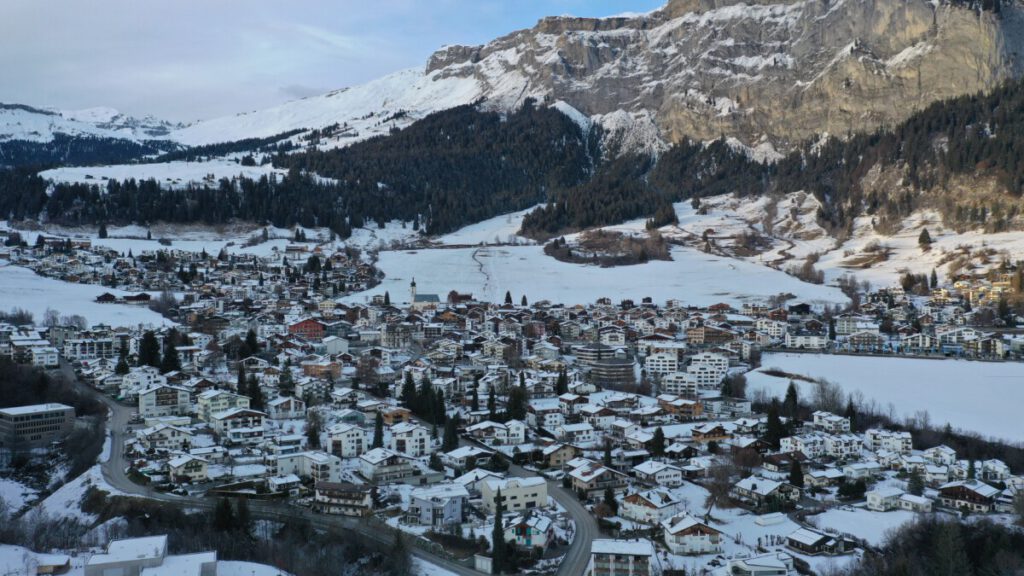which city to visit in switzerland in december