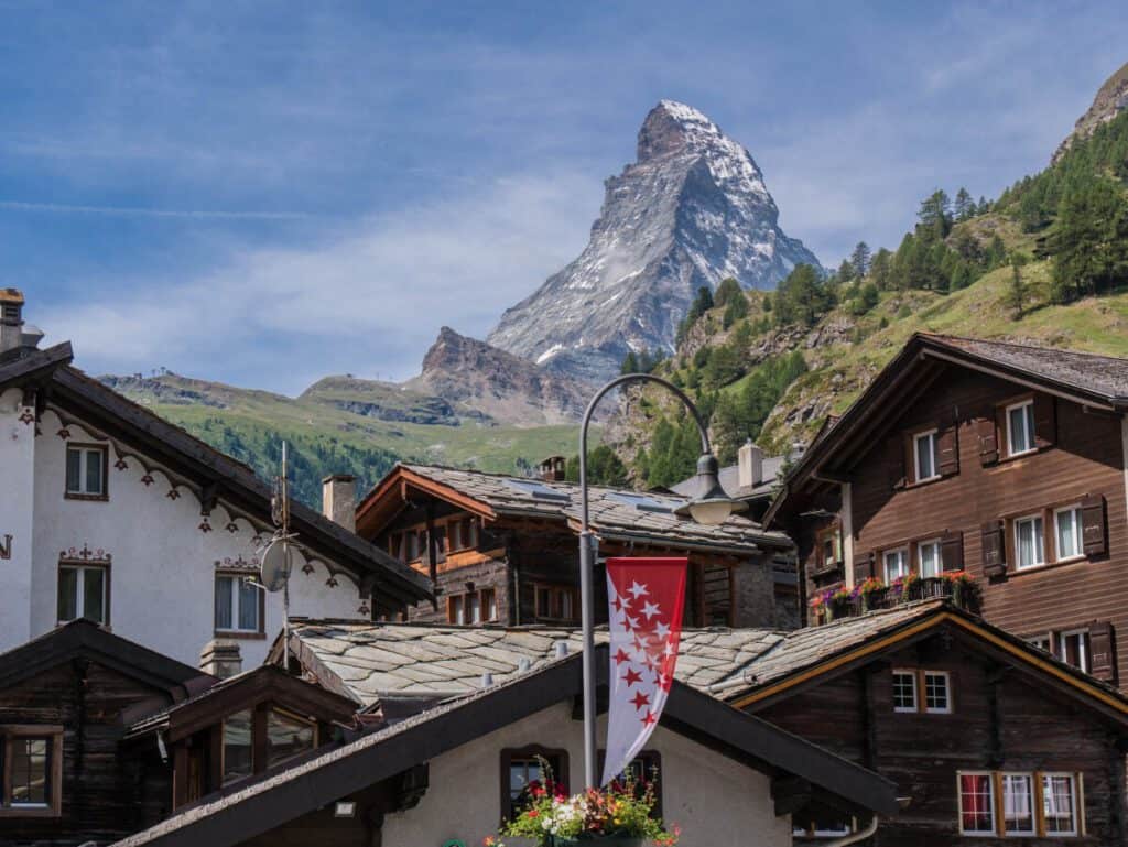 Tailor-Made Vacations to the Swiss Alps